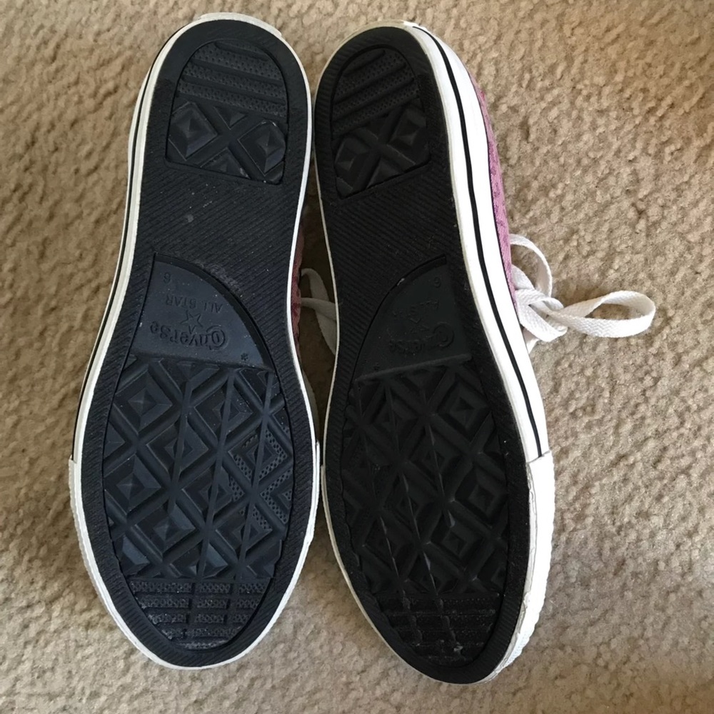Converse - Picture 4 of 5
